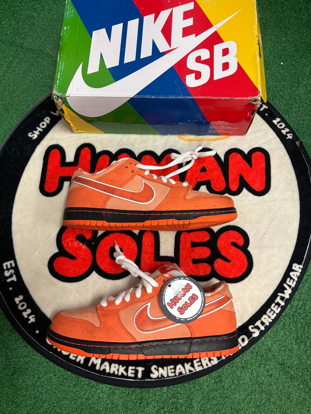 Nike SB Dunk Low ‘Orange Lobster’|Size 8.5M/10W